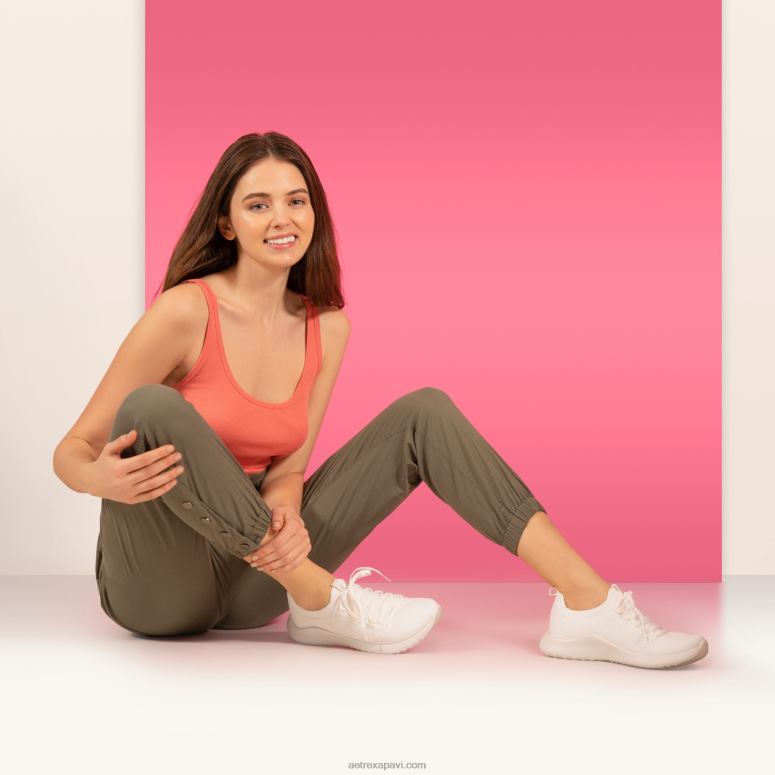 sievietes Aetrex carly arch atbalsta kedas P0H0D189 balts